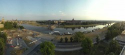 Archiv Foto Webcam Dresden - Elbpanorama 05:00