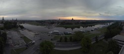Archiv Foto Webcam Dresden - Elbpanorama 19:00