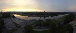 Archiv Foto Webcam Dresden - Elbpanorama 19:00