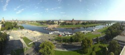 Archiv Foto Webcam Dresden - Elbpanorama 07:00