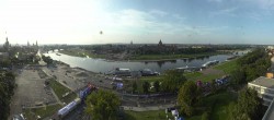 Archiv Foto Webcam Dresden - Elbpanorama 17:00