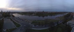 Archiv Foto Webcam Dresden - Elbpanorama 15:00