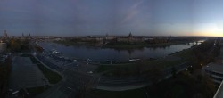 Archiv Foto Webcam Dresden - Elbpanorama 05:00