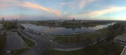 Archiv Foto Webcam Dresden - Elbpanorama 06:00