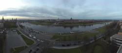 Archiv Foto Webcam Dresden - Elbpanorama 15:00