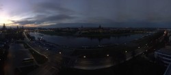 Archiv Foto Webcam Dresden - Elbpanorama 16:00