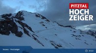 Archived image Webcam Pitztal - Hochzeiger Top station 04:00
