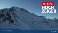 Archiv Foto Webcam Bergstation Hochzeiger im Pitztal 08:00