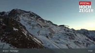 Archiv Foto Webcam Bergstation Hochzeiger im Pitztal 20:00