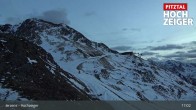 Archiv Foto Webcam Bergstation Hochzeiger im Pitztal 02:00
