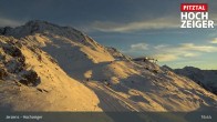 Archiv Foto Webcam Bergstation Hochzeiger im Pitztal 00:00