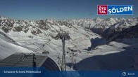 Archived image Webcam Sölden - Schwarze Schneid Cable Car 12:00