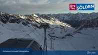 Archiv Foto Webcam Sölden - Gondelbahn Schwarze Schneid 07:00