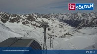 Archiv Foto Webcam Sölden - Gondelbahn Schwarze Schneid 12:00