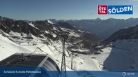 Archiv Foto Webcam Sölden - Gondelbahn Schwarze Schneid 07:00