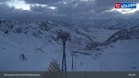 Archiv Foto Webcam Sölden - Gondelbahn Schwarze Schneid 04:00