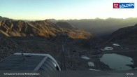 Archived image Webcam Sölden - Schwarze Schneid Cable Car 06:00