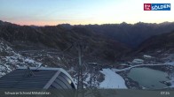 Archiv Foto Webcam Sölden - Gondelbahn Schwarze Schneid 06:00