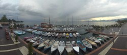 Archiv Foto Webcam Gardasee - Bardolino Hafen 17:00