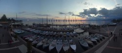 Archived image Webcam Lago di Garda - Harbour of Bardolino 19:00