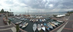 Archiv Foto Webcam Gardasee - Bardolino Hafen 07:00