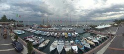 Archiv Foto Webcam Gardasee - Bardolino Hafen 13:00