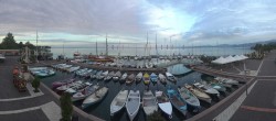 Archived image Webcam Lago di Garda - Harbour of Bardolino 05:00