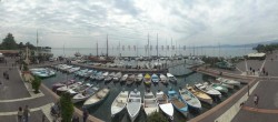 Archived image Webcam Lago di Garda - Harbour of Bardolino 13:00