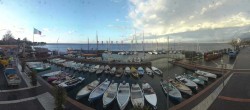 Archived image Webcam Lago di Garda - Harbour of Bardolino 07:00