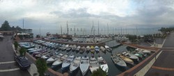 Archiv Foto Webcam Gardasee - Bardolino Hafen 06:00
