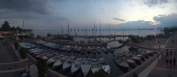 Archiv Foto Webcam Gardasee - Bardolino Hafen 19:00