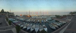 Archived image Webcam Lago di Garda - Harbour of Bardolino 05:00