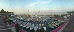 Archiv Foto Webcam Gardasee - Bardolino Hafen 05:00