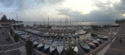 Archiv Foto Webcam Gardasee - Bardolino Hafen 19:00