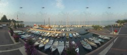 Archiv Foto Webcam Gardasee - Bardolino Hafen 06:00