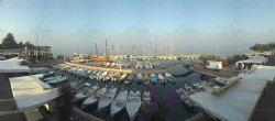Archiv Foto Webcam Gardasee - Bardolino Hafen 06:00