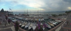 Archiv Foto Webcam Gardasee - Bardolino Hafen 19:00