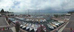 Archived image Webcam Lago di Garda - Harbour of Bardolino 11:00