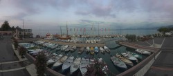 Archiv Foto Webcam Gardasee - Bardolino Hafen 05:00