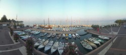 Archiv Foto Webcam Gardasee - Bardolino Hafen 06:00