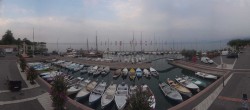 Archiv Foto Webcam Gardasee - Bardolino Hafen 06:00