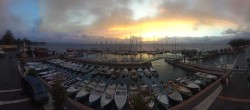 Archiv Foto Webcam Gardasee - Bardolino Hafen 17:00
