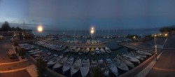 Archived image Webcam Lago di Garda - Harbour of Bardolino 05:00