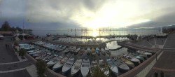 Archiv Foto Webcam Gardasee - Bardolino Hafen 15:00