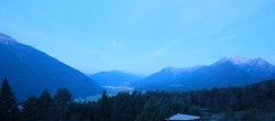 Archiv Foto Webcam Tarrenz - Blick vom Kappakreuz auf Imst 03:00