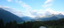 Archiv Foto Webcam Tarrenz - Blick vom Kappakreuz auf Imst 05:00