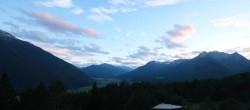 Archiv Foto Webcam Tarrenz - Blick vom Kappakreuz auf Imst 19:00