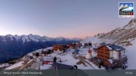 Archiv Foto Webcam Aletsch Arena: Blick auf die Fiescheralp 06:00