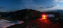 Archived image Webcam Wildkogel-Arena: Wildkogel gondola 23:00