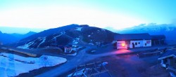 Archived image Webcam Wildkogel-Arena: Wildkogel gondola 03:00